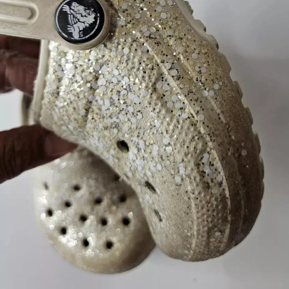 Crocs Glittery Gols Sherpa Lining Crocs Toddler Size 8 C